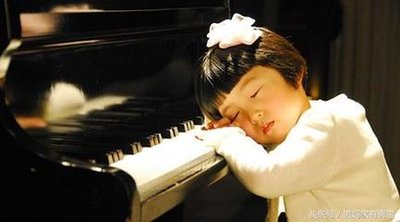 学习钢琴的最佳年龄（揭秘最适合学钢琴的年龄段）
