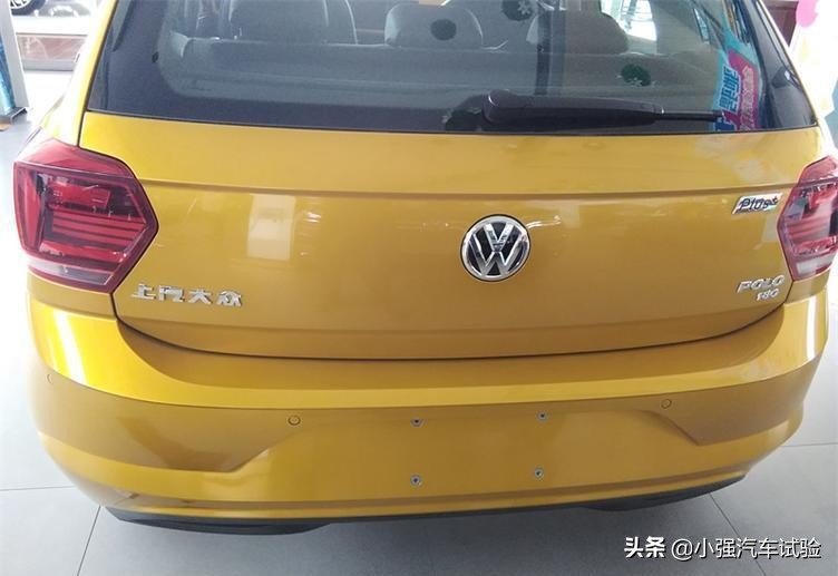 大众Polo价格“跳水”，跌至6万多，买国产不如选择它