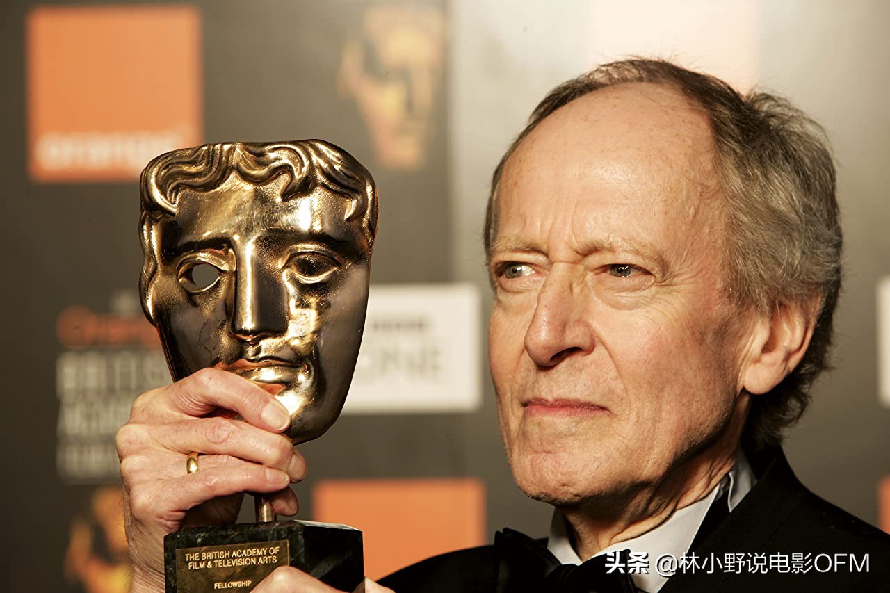 《阳光下的罪恶》女主角是邦女郎，男配是“查泰莱夫人的情人”