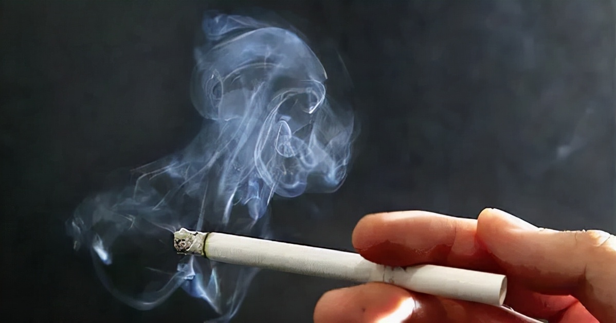 男人长期抽烟的危害「长期抽烟的男人危害有多大」