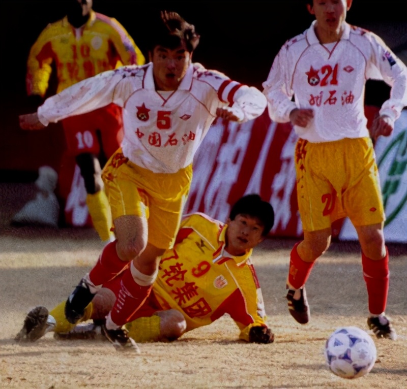 八一足球俱乐部(1951年的足球队!