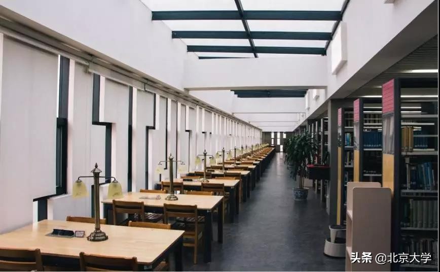 探园 | 燕园有多少个图书馆？