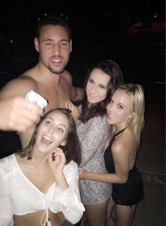 nba为什么白人（为何NBA混血球员越来越多，肤色越来越白？看了这些就懂）