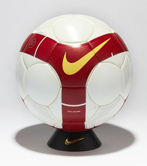 1516賽季英超用球（歷年Nike英超聯(lián)賽官方比賽用球，你喜歡哪一款？）