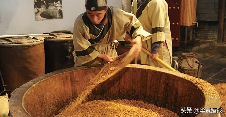 汾酒上半年净利翻倍，网点破百万家，大清香要“飞天”了？