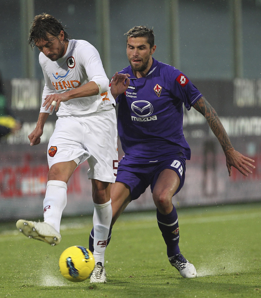 2006海因策世界杯（和梅西出道自同一俱乐部的老师兄，在每支球队都只有一年巅峰期）