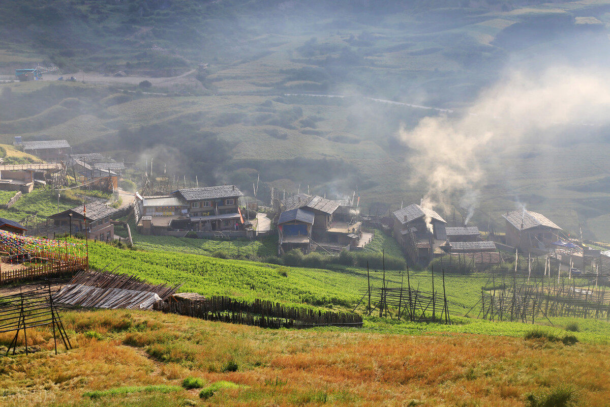 国家地理评出的中国十大“非著名”山峰，人少景美故事多