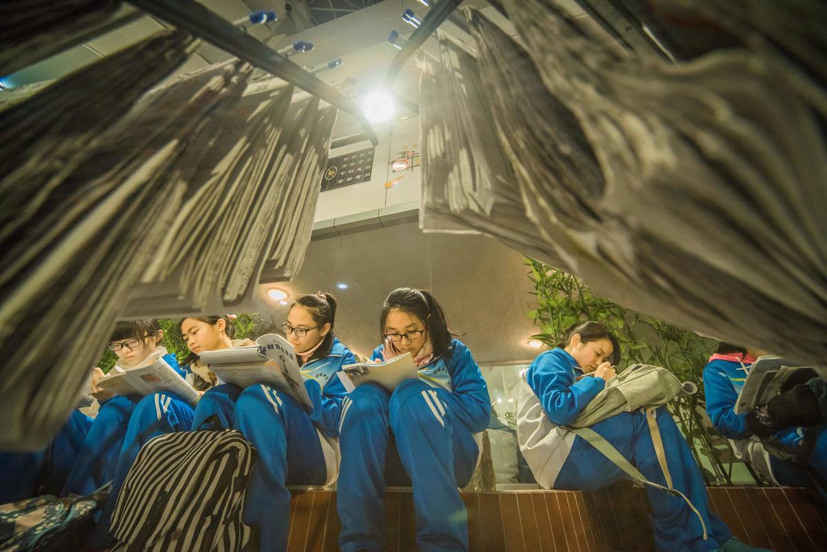 2021年高考成绩放榜，云南表现惊艳，江苏略显挣扎，一省两极分化