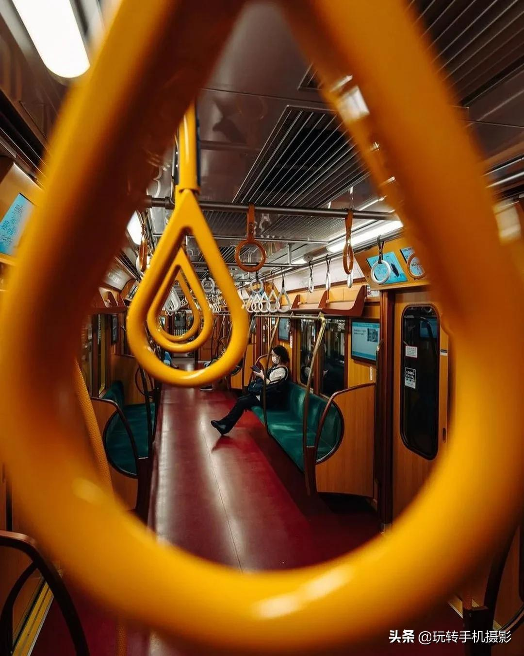 你跟摄影大神,只差一个前景的距离