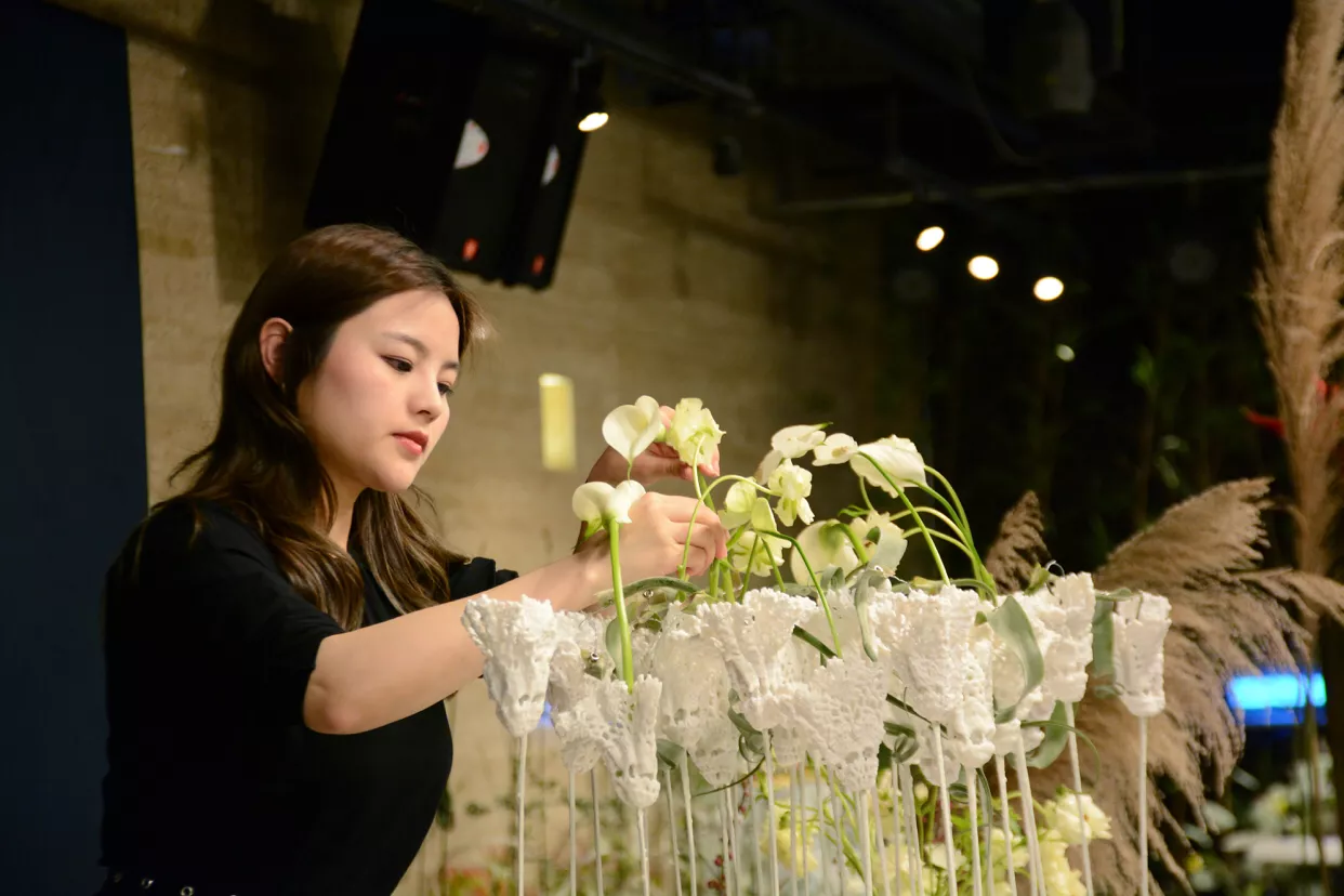 深圳导师世界杯(国际花艺流行趋势表演圆满落幕)