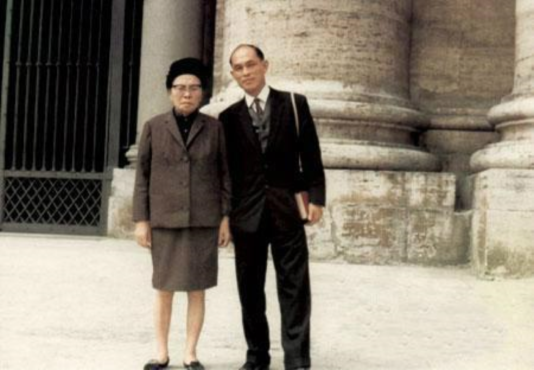 霍家四代女眷皆是极品，悄无声息便可搅动半个世纪风云