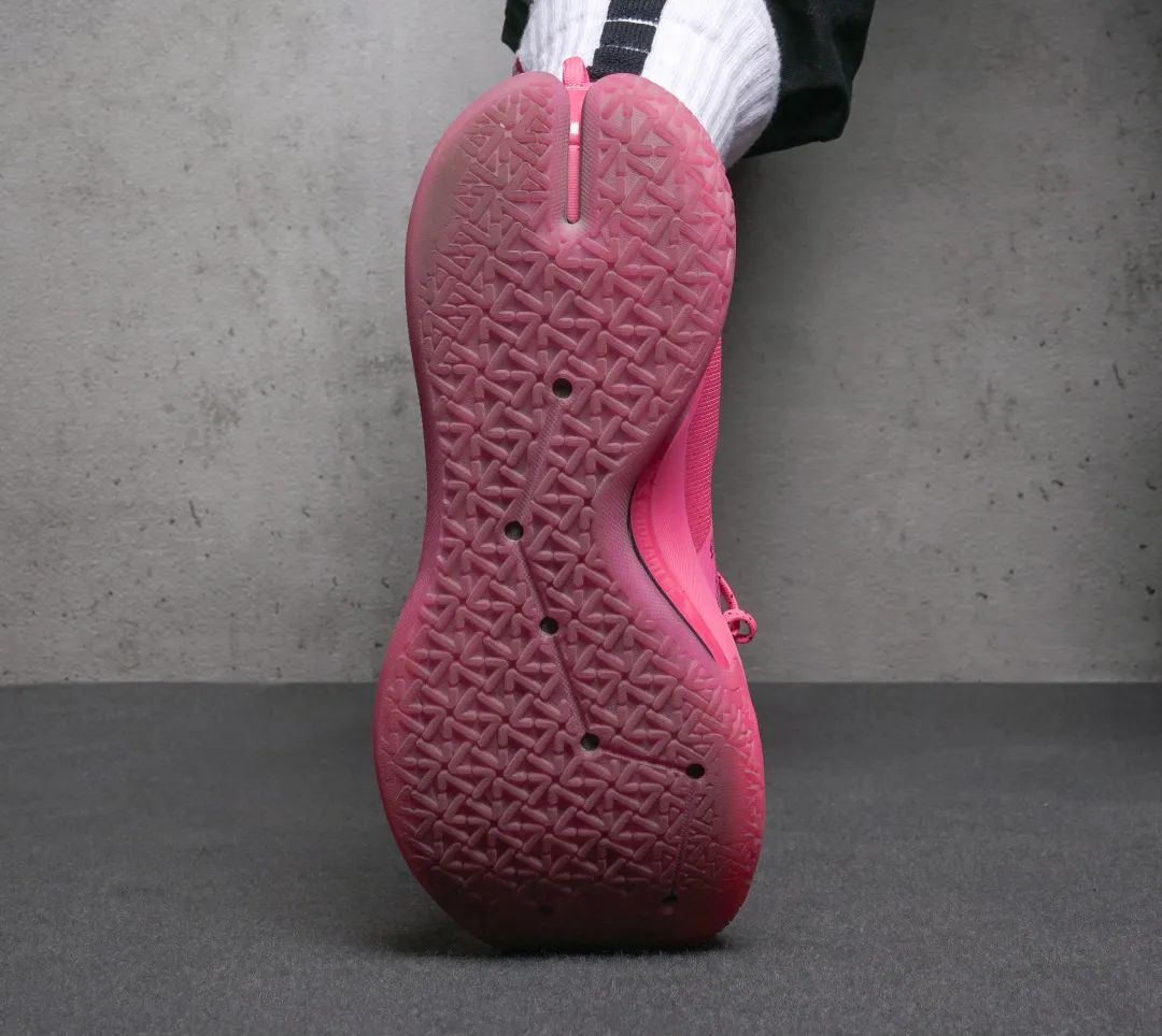 全城5和库里7哪个好(闪击7实战测评:颜值不够,实力来凑)