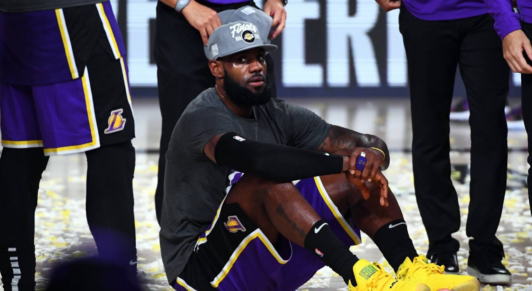 2017詹姆斯总决赛场均得分(詹姆斯历年总决赛数据:17年场均三双,18年