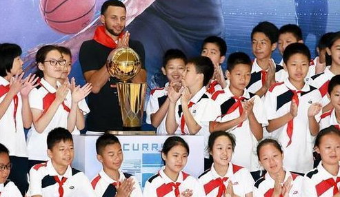 nba为什么禁穿69号（NBA联盟为什么不允许球员穿69号的球衣呢？）