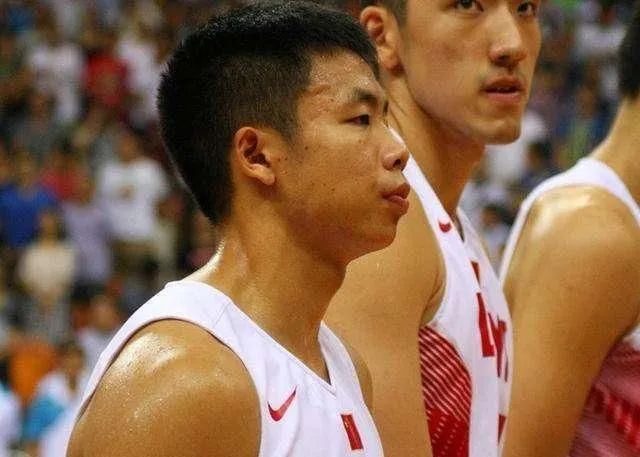 唐子豪(曾在美国两场狂砍83分！一度是林书豪接班人！如今却只能打NBL...)