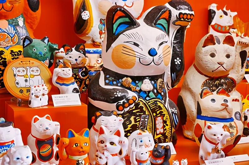 「日本文化」日本商店都有“招财猫”？注意要看颜色、动作等东西