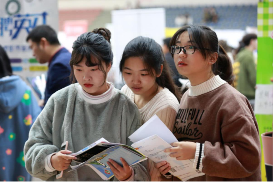 大学和学院有啥区别？学院质量赶不上大学？其实两者“各有千秋”