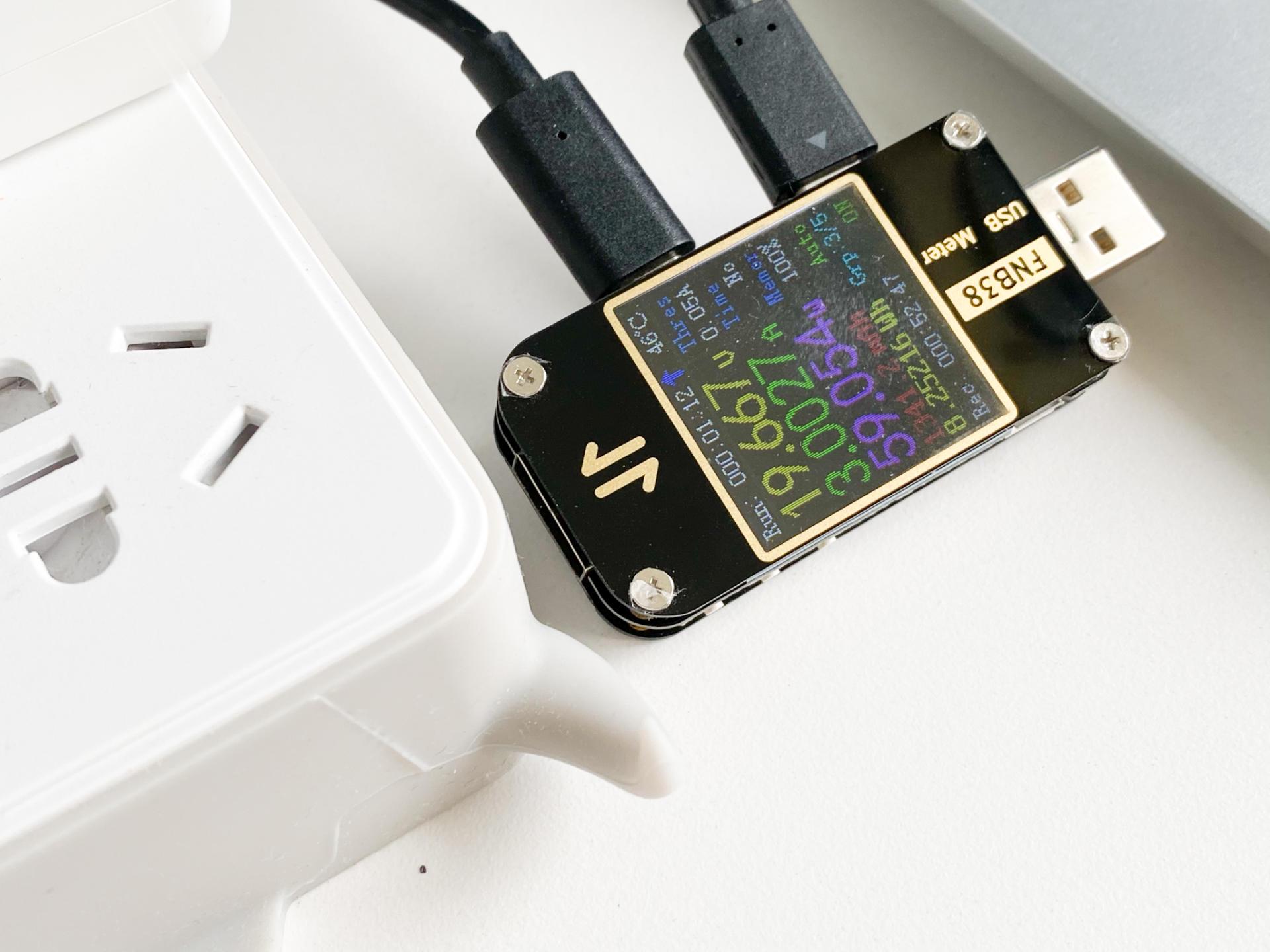 充电快，功率大，一捏就走，入手aigo这款充电器后悔了吗？