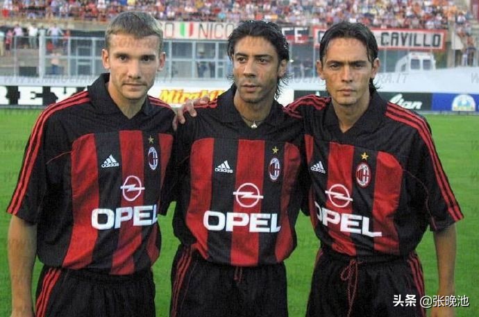 2002年ac米兰主力阵容（「资料」AC米兰2001-2002赛季意甲第1-第5轮，舍瓦因扎吉双剑合璧）