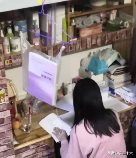 当代大学生不挂科的背后，究竟藏了多少秘密？