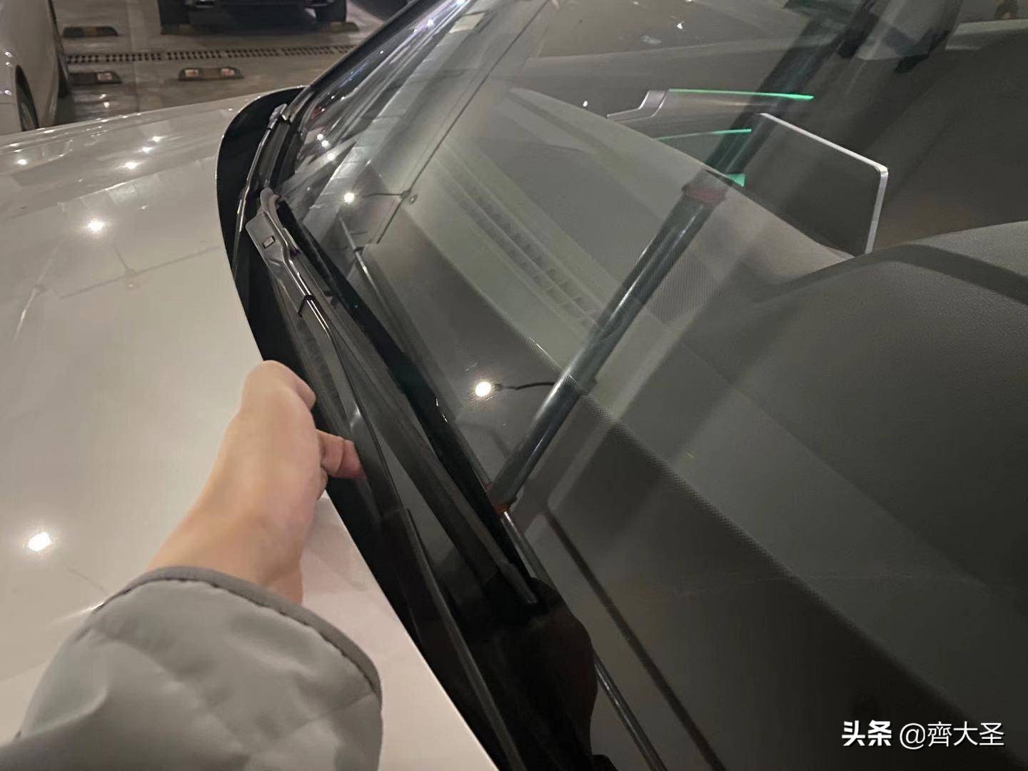 「独家分享」老司机都未必知道的23个车辆隐藏使用技巧