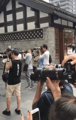 当我在街拍，我在想些什么