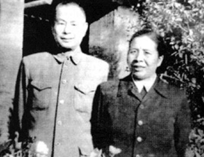 主席称他“满门英烈”，建国后任上海副市长，儿女一正国级三少将
