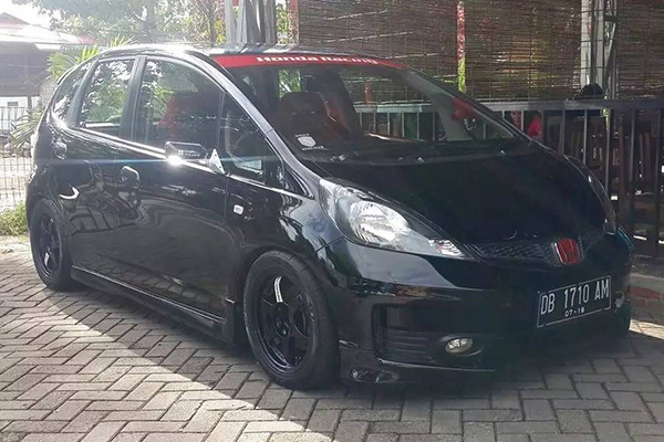 要姿态还要态度，6万元预算连买带改都能玩什么二手车？