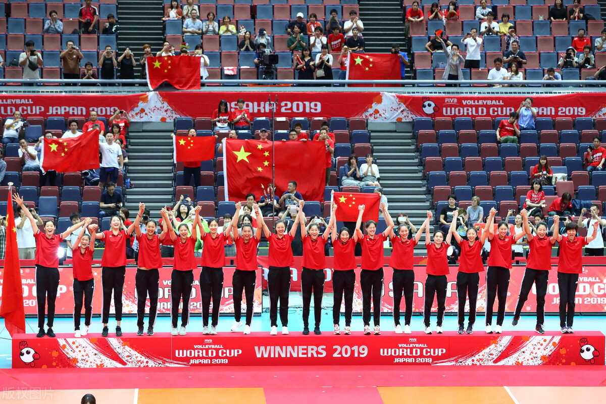 奥运会25日看点：中国力争拿下6金，举重跳水优势大，女排迎首秀