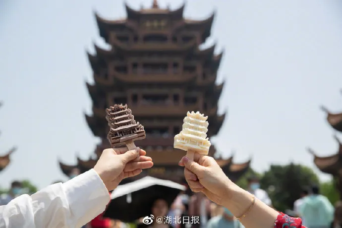 殷墟“出圈”，一口咬下三千年