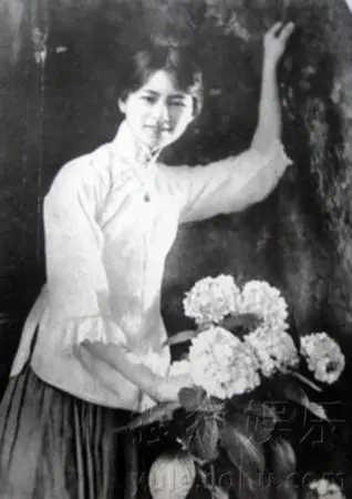 【名人精品鉴赏】林徽因：别丢掉