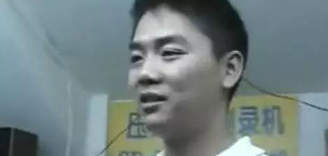 15岁的刘强东离家出走后，在轮船上写了两句诗……