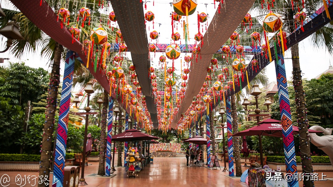 走进南宁方特东盟神画乐园，一站式“打卡”东盟十国，一国一故事