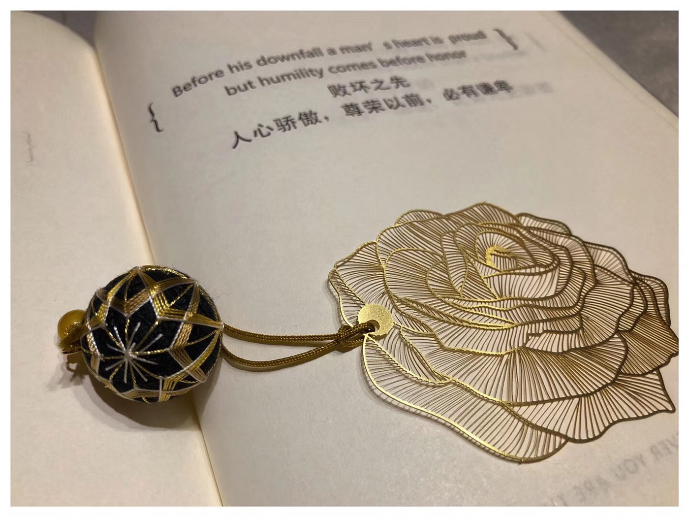 以足球為主題的書簽（文創新品：手鞠球書簽）