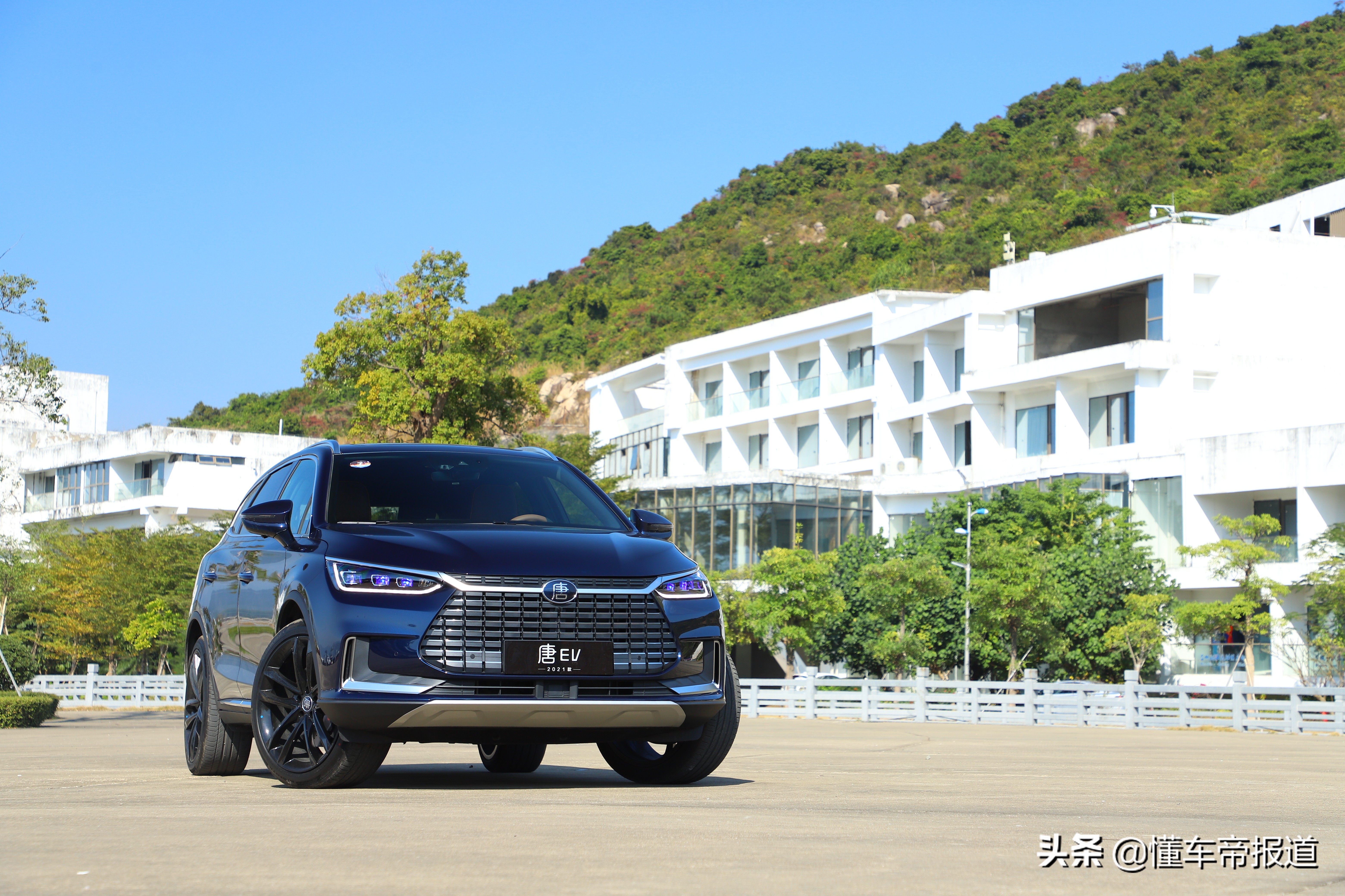 新车｜采用刀片电池，两款车型，比亚迪四款纯电动车同时上市