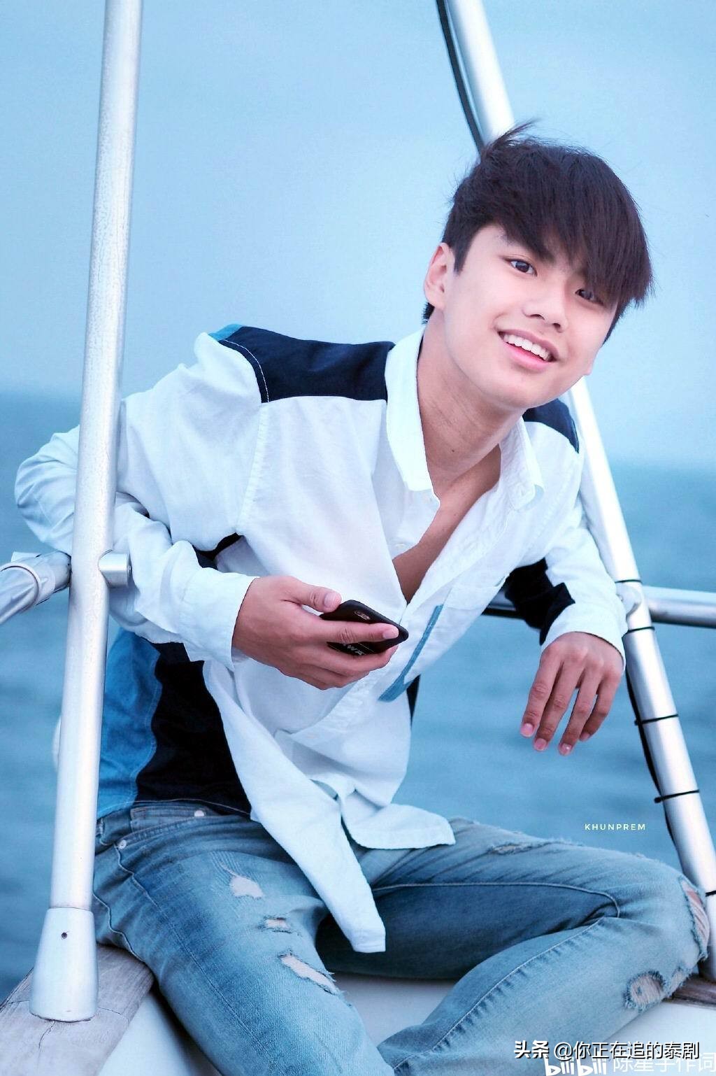 krist perawat,singto prachaya,kimmon,copter,gulf kanawut,mew