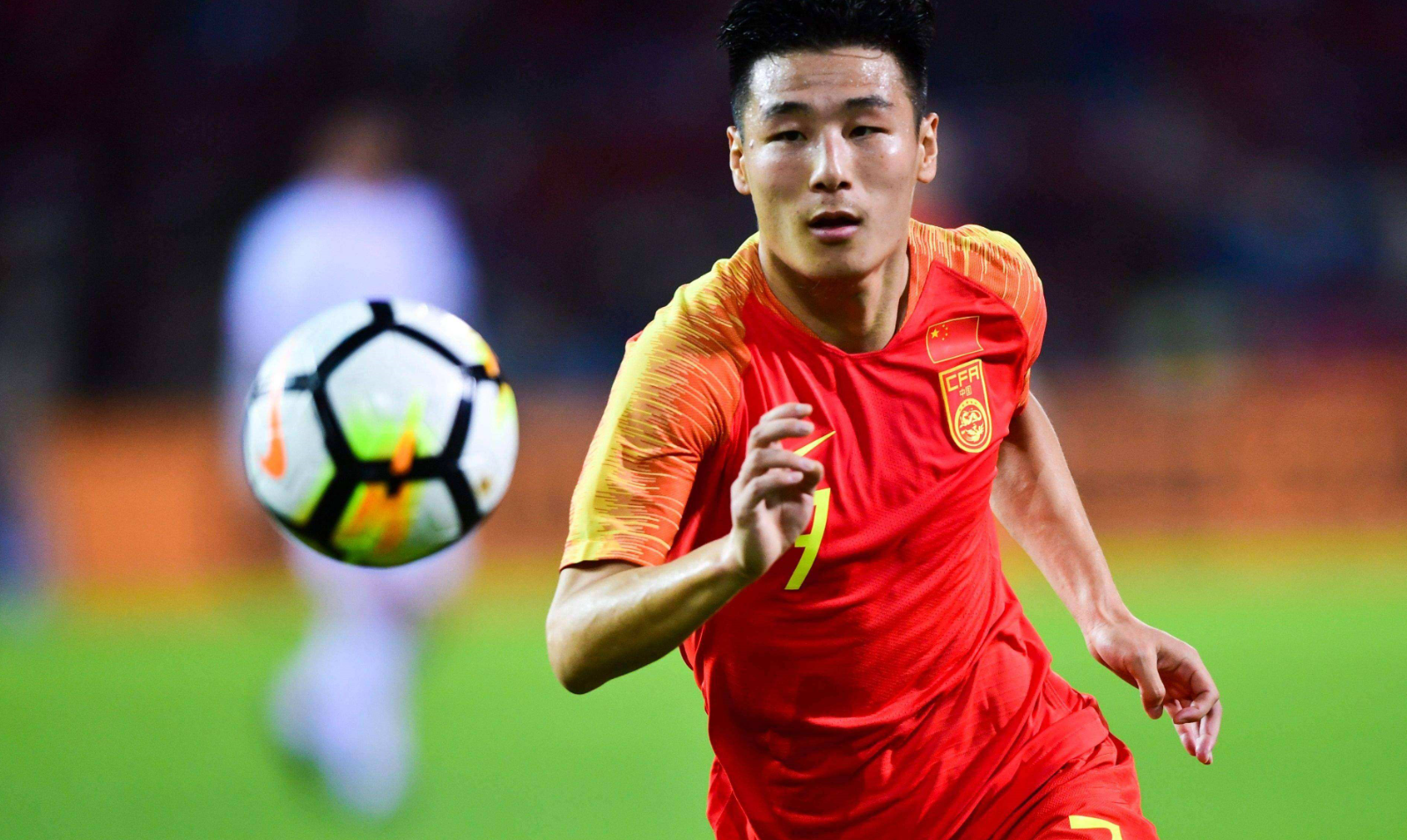 武磊致谢:女足给我带来了力量)