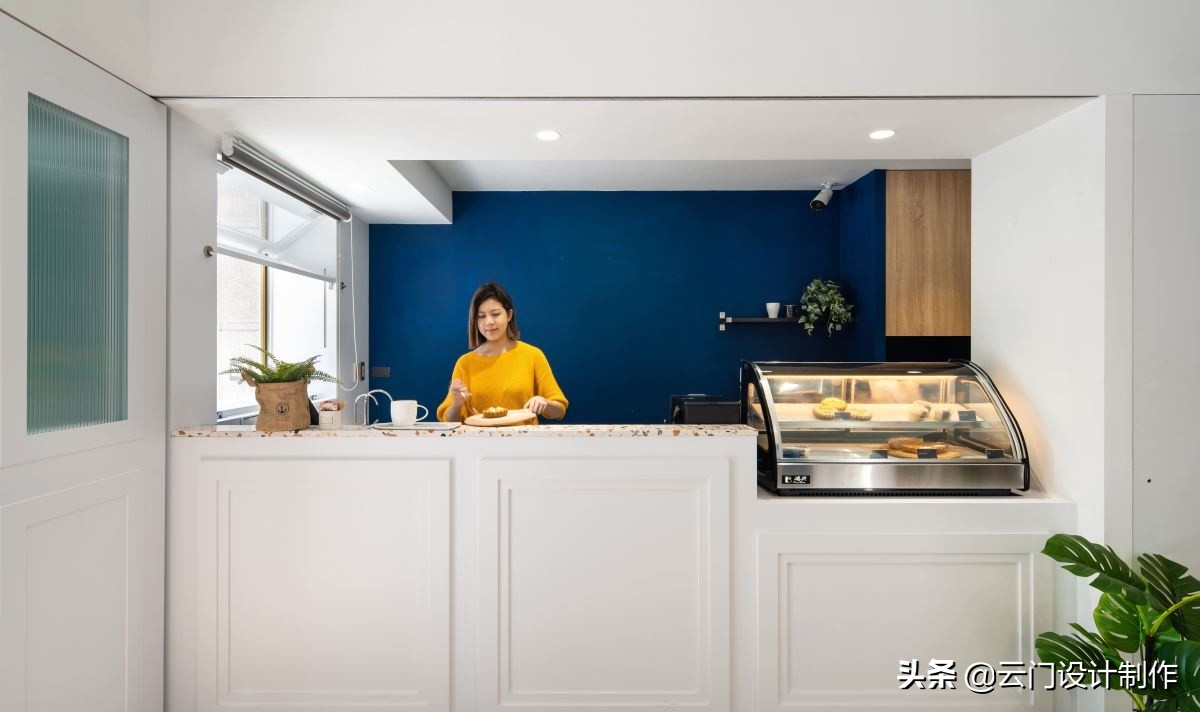 洗衣店也是打卡景点！家具+复合咖啡店的爱丽丝梦游小仙境