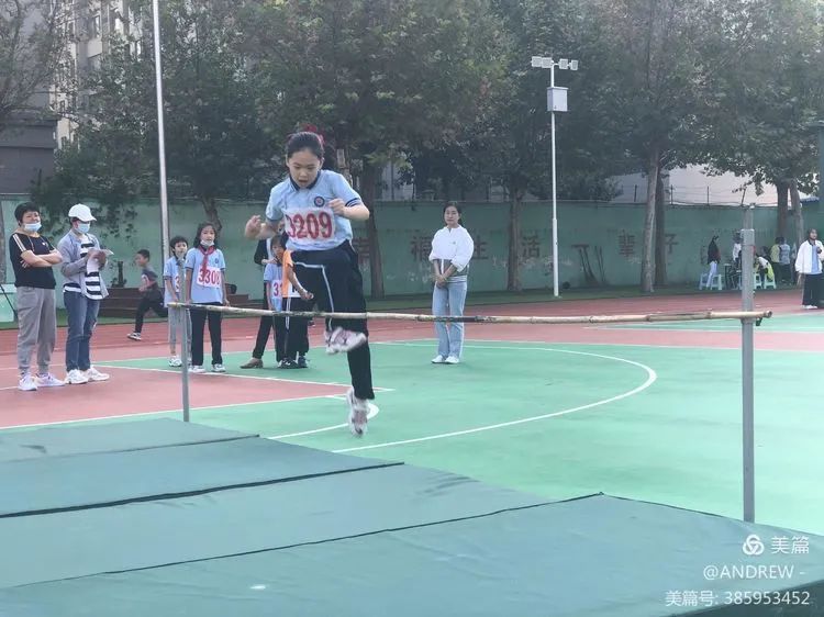 奎文區(qū)幸福街小學：運動點燃激情(圖10)