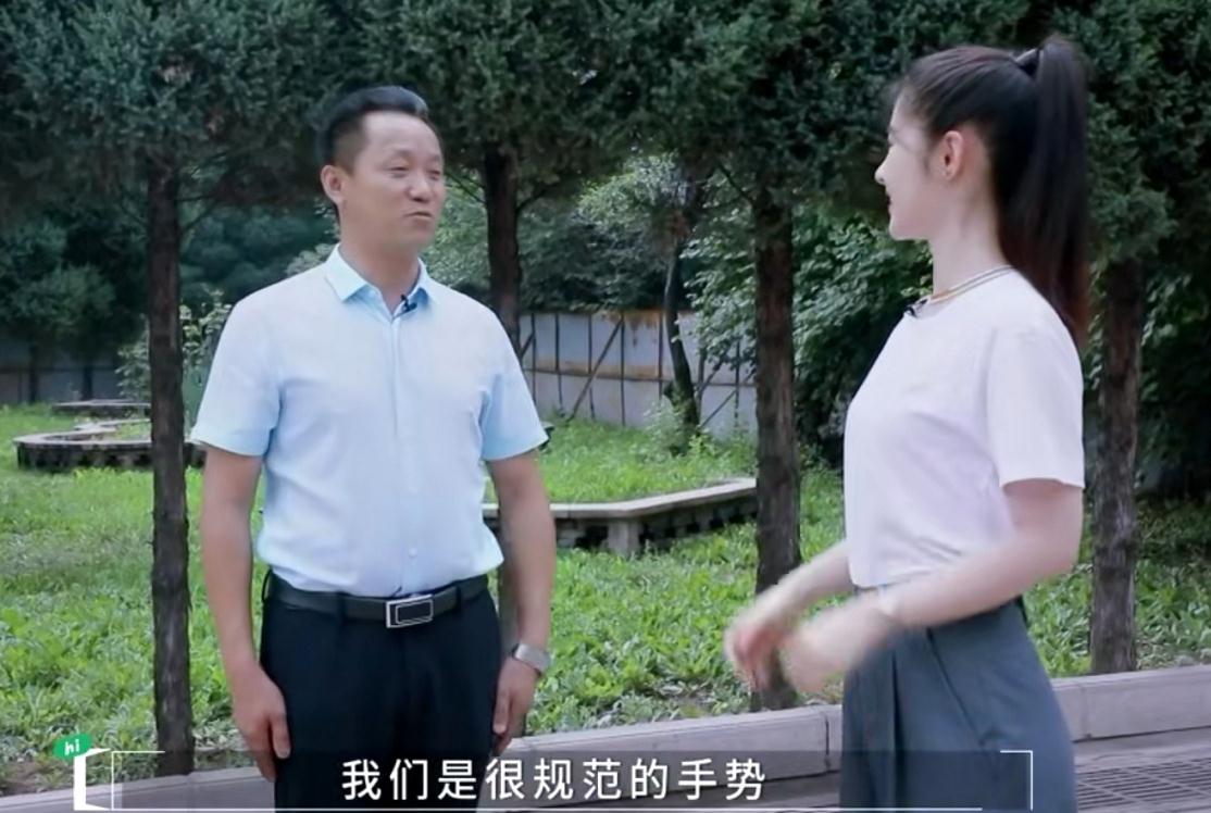 中國掃地僧逆襲（北大的“掃地僧”，帶領500名保安考上本科，自己逆襲成為校長）