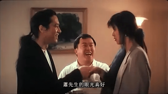 三级电香港影(32年前王祖贤这部港片，“破尺度”出演，虽删减8分钟却依然经典)