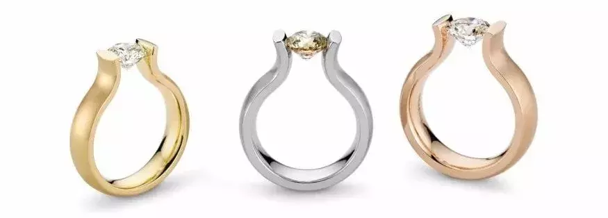 良心拷问：你愿意花几个月的薪水，买一枚求婚戒指？
