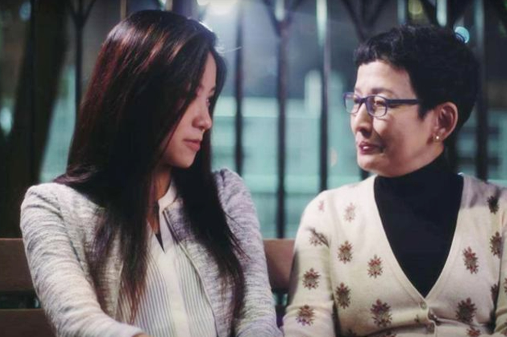 嫁出去的女儿泼出去的水，女人婚后，有种心酸叫“娘家不再是家”