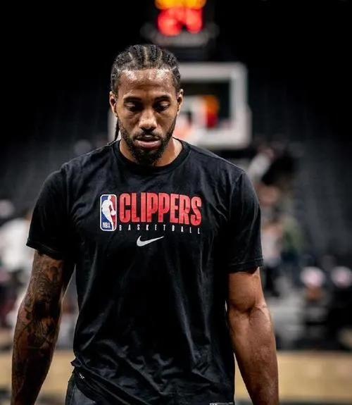 最强nba荣耀球员有哪些（现役最强NBA球员到底花落谁家？）