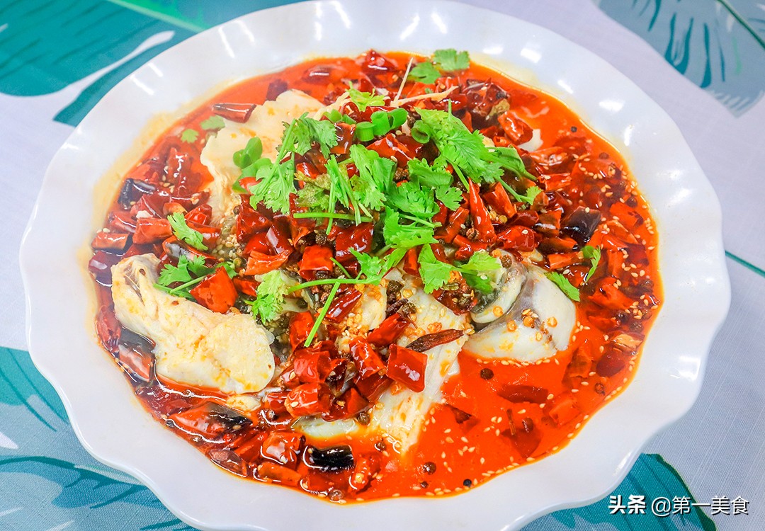 草魚的做法,草魚的做法簡(jiǎn)單又好吃