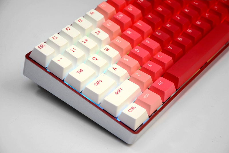 小身材大味道，达尔优A84烈焰红三模机械键盘开箱体验