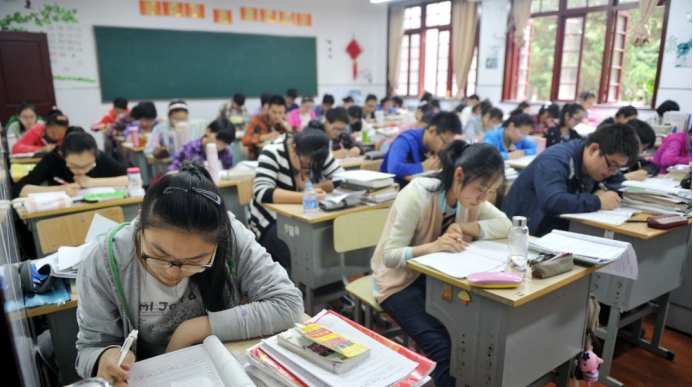 619分变成598分？高考赋分制的存在，到底是给孩子赋分还是降分？