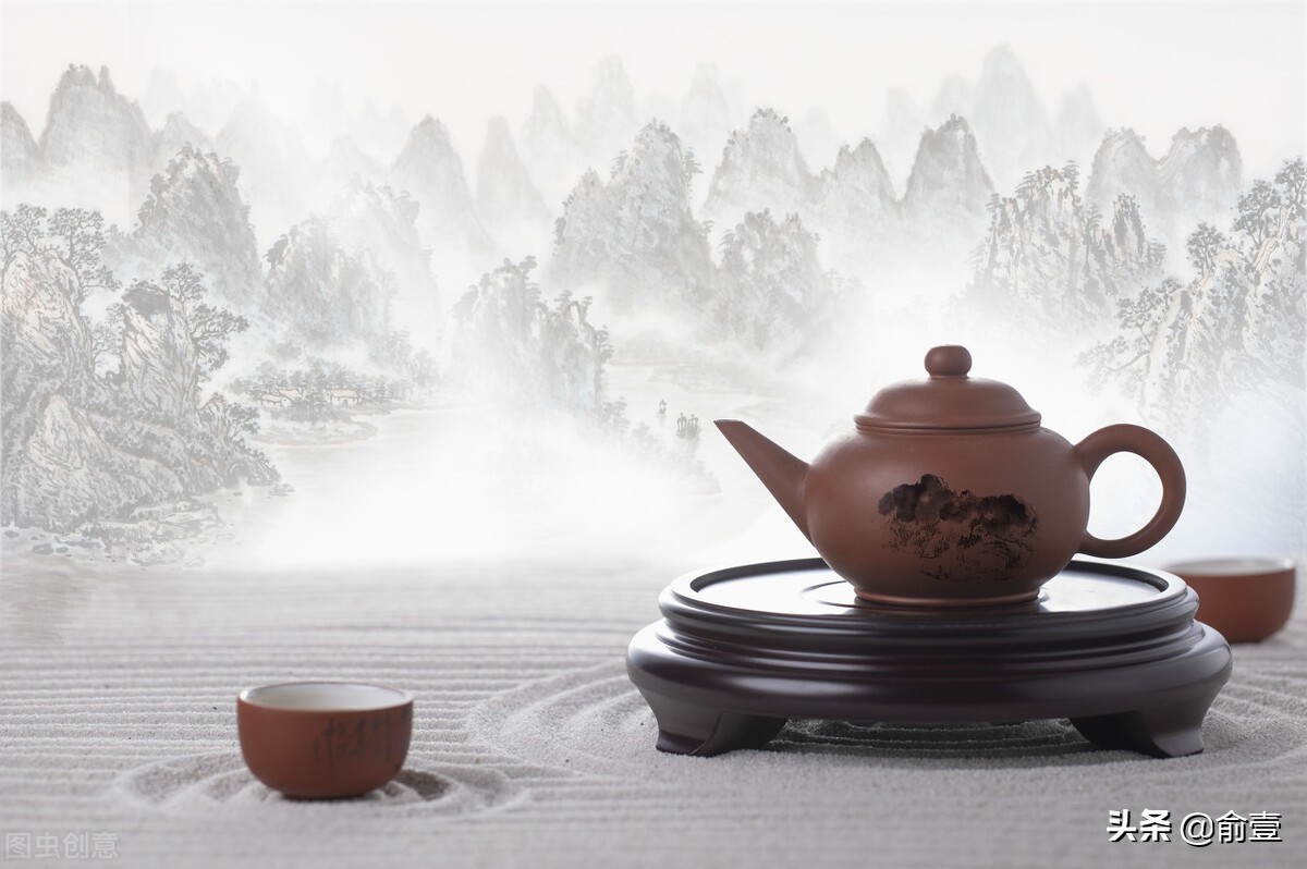茶：心中无我，所以不忧不惧，心中有茶，所以自渡渡人