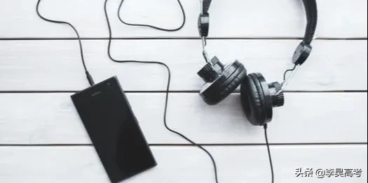 国内进步“最快”的两所大学，从“三本”升格“一本”，分数暴涨