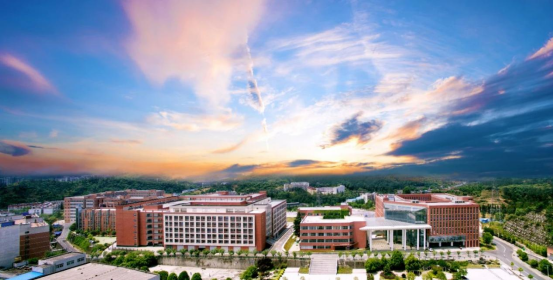 11个岗位抢1个人！湖北这所高校火了，500强、国企都来“抢人”